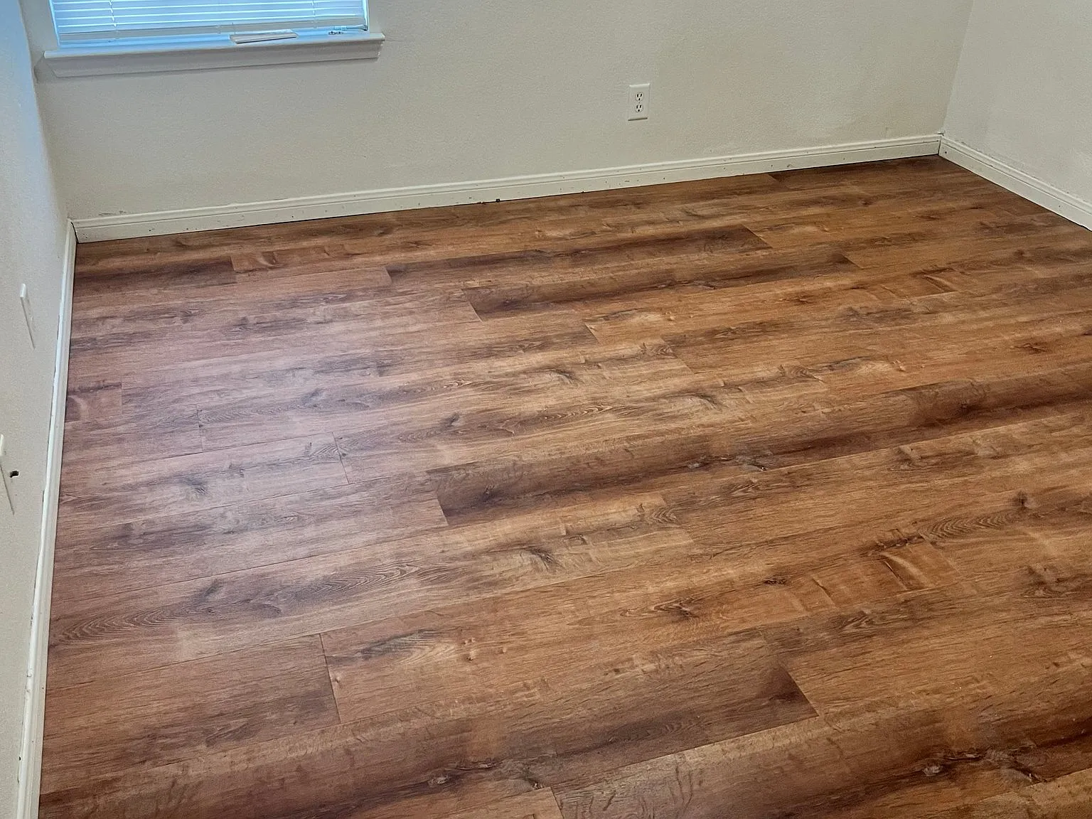 1301 Chips dr APT B — Photo 2