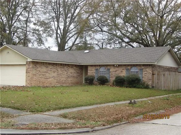 101 Marin Cir, Slidell, LA 70458