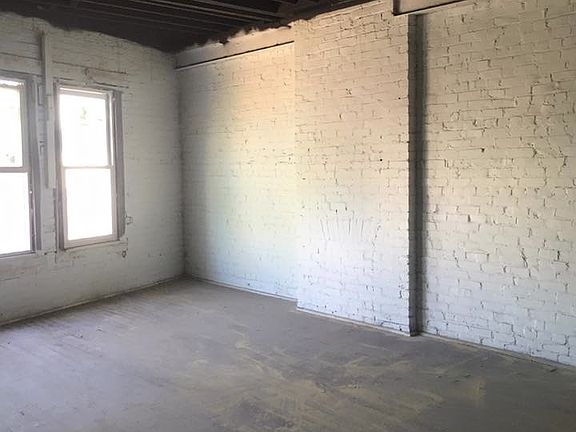 Unit for rent is under construction!