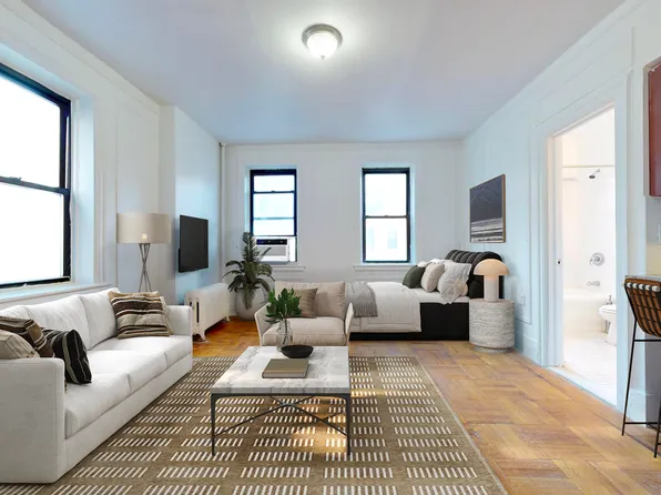 141 East 61st Street image 1 of 5