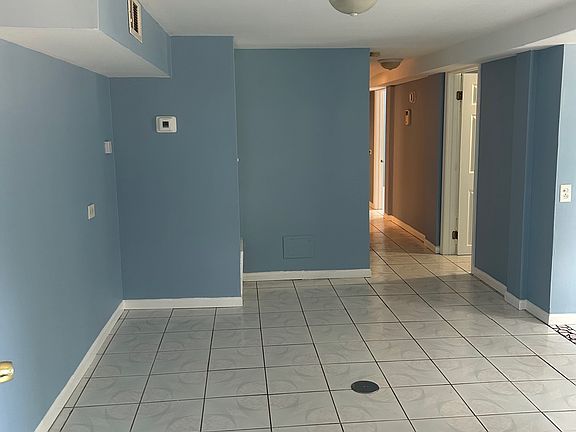5th image of 1702 N Fairfield Ave #G