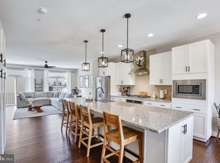 22967 Quiet Crossing Ter, Ashburn, VA 20148