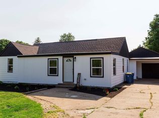 1529 S Spring St, Mishawaka, IN 46544