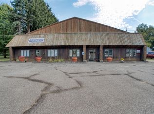 4845 W Lake Rd, Erie, PA 16505