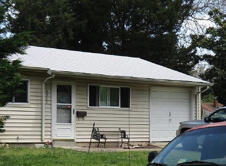 2nd image of 2917 Cessna Dr