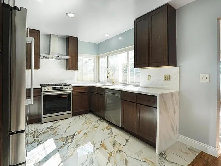 24121 El Tiradore Cir — Photo 48
