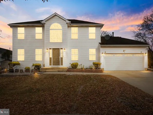 619 E 6th St, Florence, NJ 08518