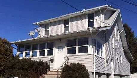 2nd image of 60 Cherry St