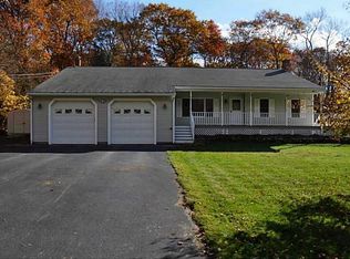 100 S Killingly Rd, Foster, RI 02825