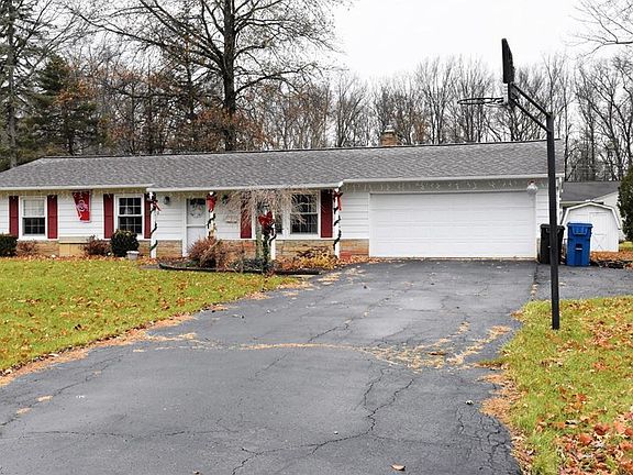 2nd image of 143 Georgett Dr