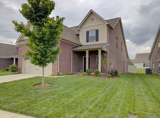 1447 Woodside Dr, Lebanon, TN 37087