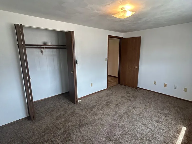 1212 Mosinee Ave — Photo 5
