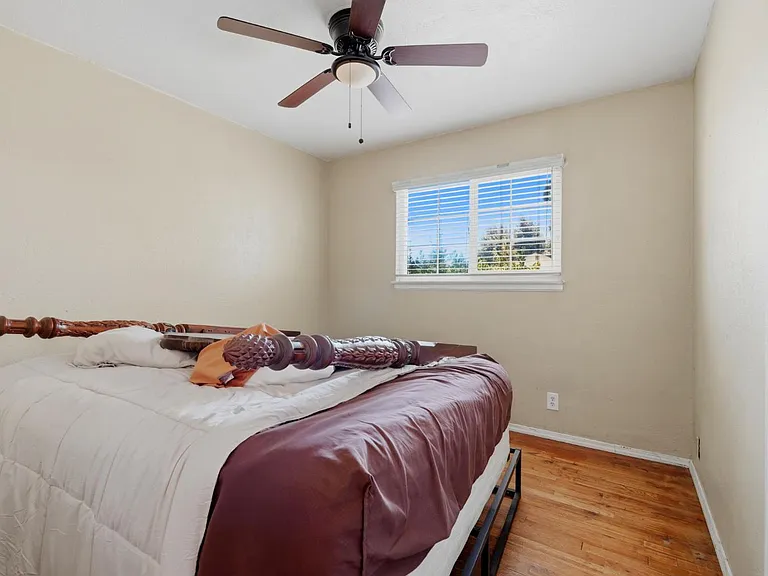 2519 E Buckingham Way — Photo 15