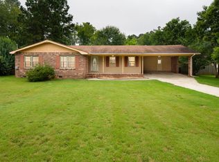 1851 Tanglewood Rd, Milledgeville, GA 31061