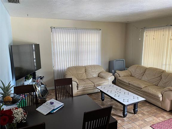 4th image of 4813 Ann Dr