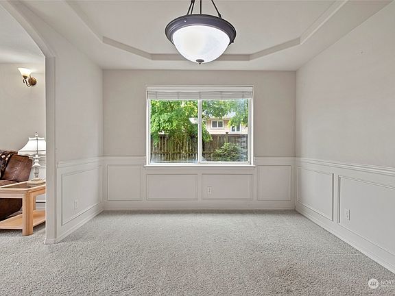 4th image of 5999 Shannon Avenue