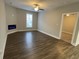 254 English Commons Dr
