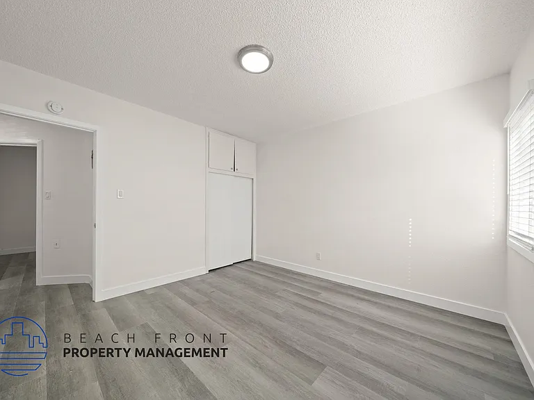 249-251 W Pomona Blvd — Photo 6