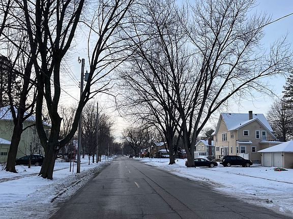 4th image of 414 N Garfield Ave