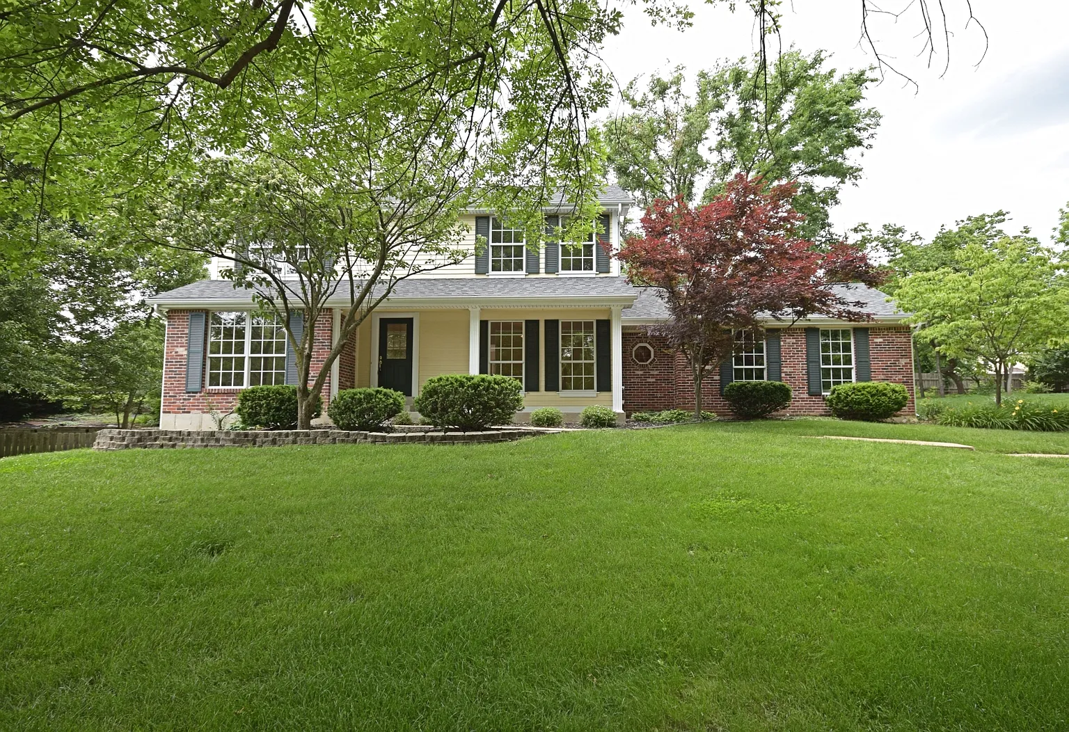 360 Fox Den Dr photo 1