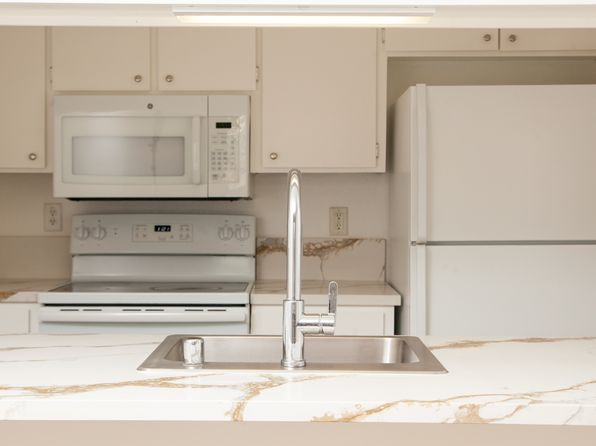 14101 E 14th St APT 201