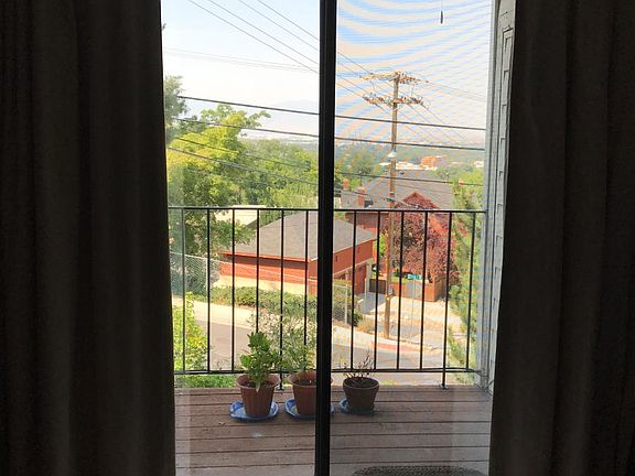 3rd image of 480 N Wall St APT B102