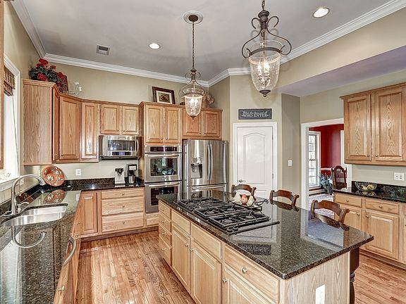 3rd image of 4306 Chancery Park Dr
