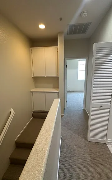 130 Beach Side Ct — Photo 16