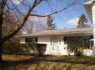 111 Edaville Ct, Warwick, RI 02886