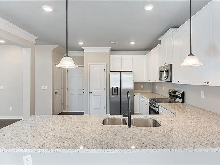 5714 Ridgewater Cir — Photo 10