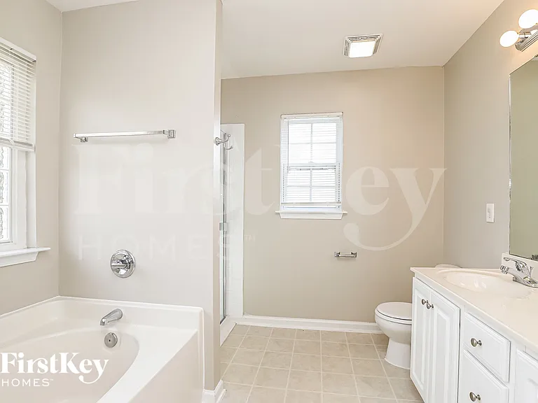 705 Hawthorn Ridge Dr — Photo 14