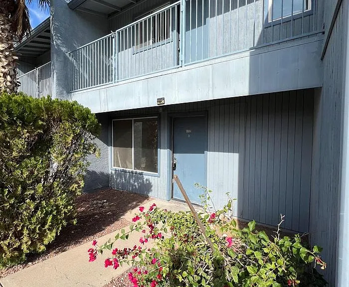 1723 E Glenn St #D — Photo 1