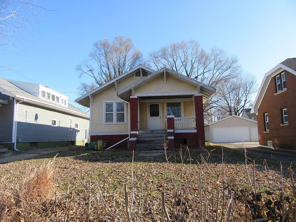 1st image of 125 Allens Ave