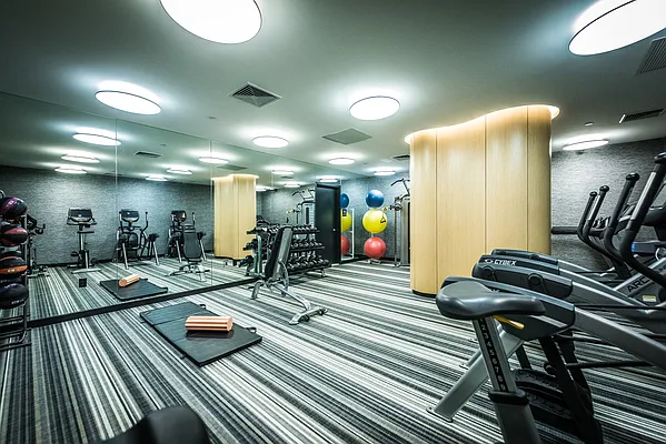 Rented by Greystar | media 70