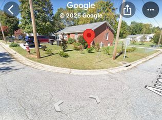 121 Lawndale Ave, High Point, NC 27260