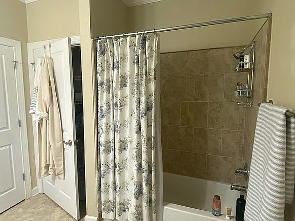 3rd image of 46 Private Road 3057 APT 2