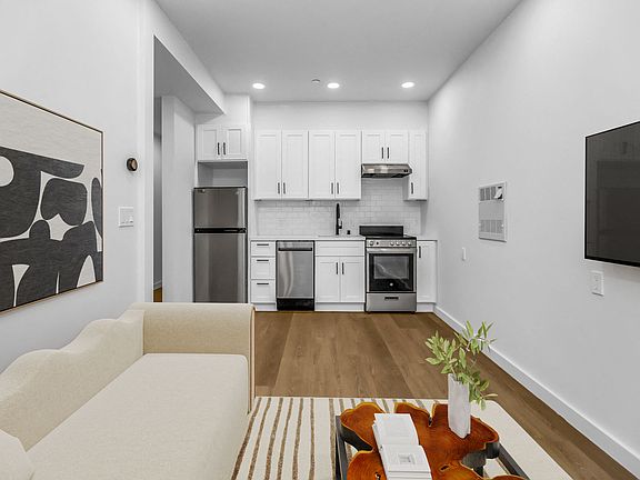 3rd image of 181 Bartlett St #14