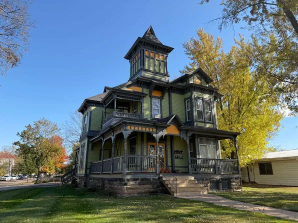 1501 State St, Eau Claire, WI