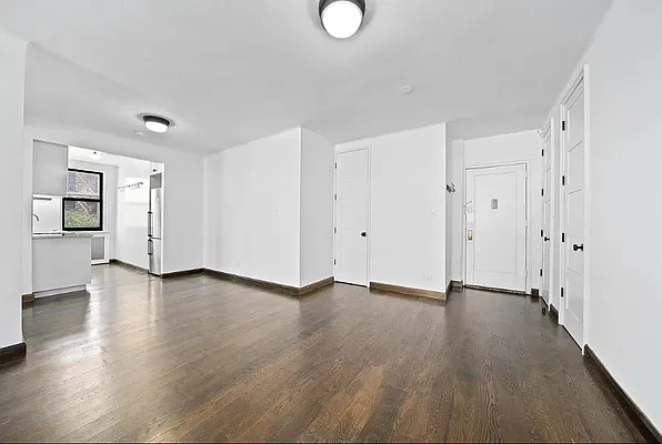 Rented by Douglas Elliman | media 18