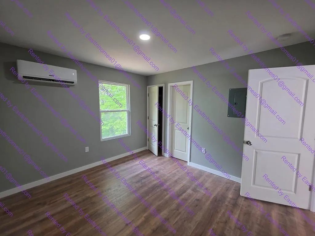 105 Jeffery Ln, apartment 2 — Photo 3