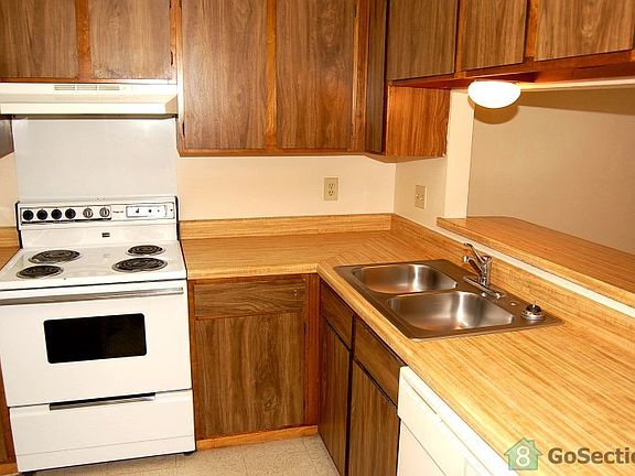 3rd image of 11307 Belair Dr APT D