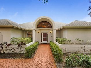 6166 Finsbury Ct, Palm Beach Gardens, FL 33418