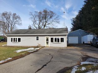 2939 S Grow Rd, Sidney, MI 48885