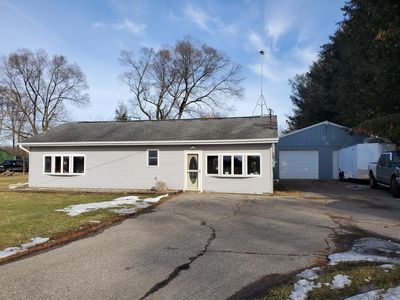 2939 S Grow Rd, Sidney, MI, 48885