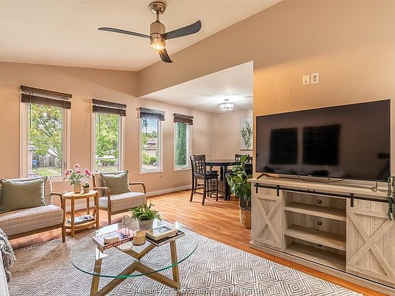 2nd image of 9385 Tamarack St