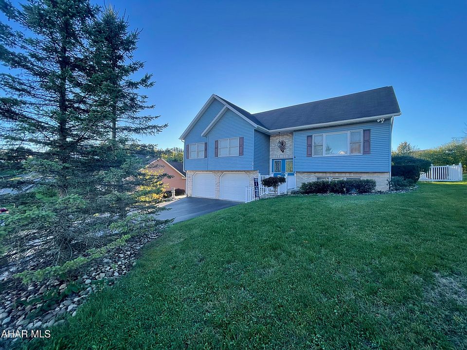 1st image of 741 Brentwood Dr