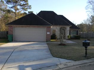 13818 Penbrooke Ave, Denham Springs, LA 70726