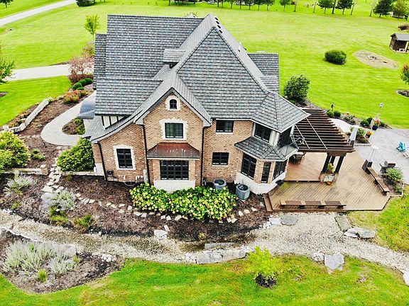 4th image of 2965 Cottonwood Ln
