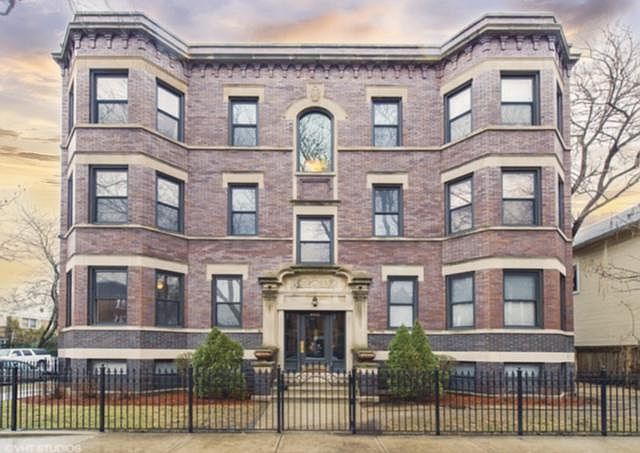 1st image of 4055 N Hermitage Ave #1