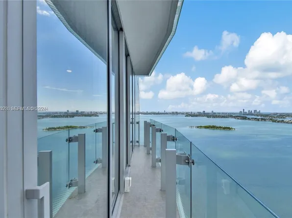 700 NE 26th Ter, Miami, FL